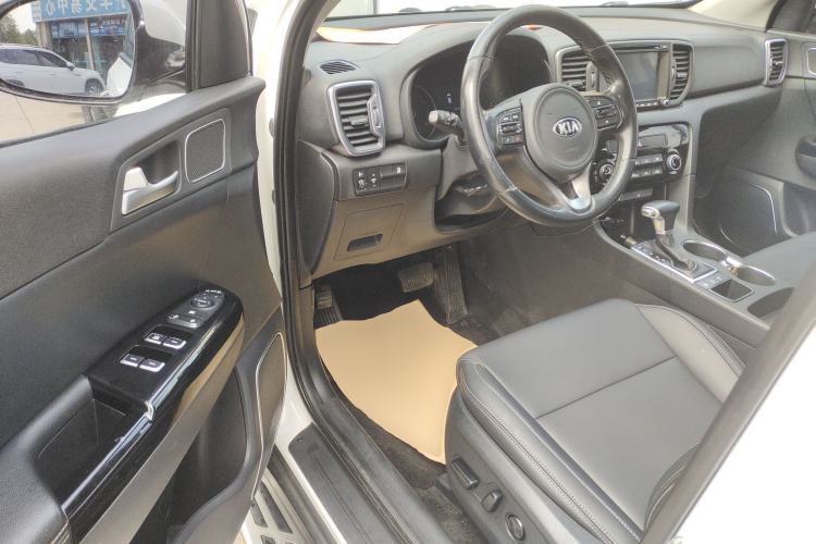 Used Kia KX5 2016 2.0L Automatic 2WD GLS
