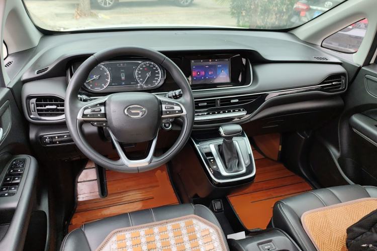 Used GAC Trumpchi M6 2021 270T DCT Luxury Edition (7 Seats)