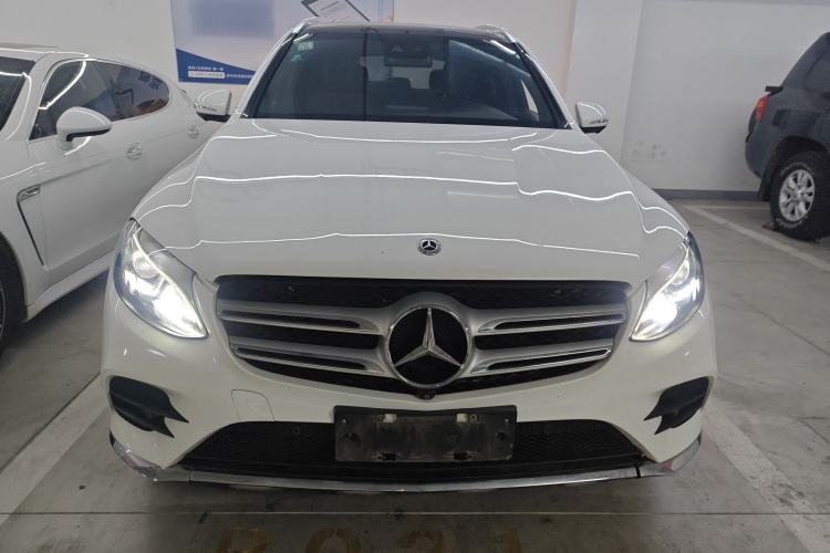 Used Mercedes-Benz GLC 2017 GLC 260 4MATIC Luxury Model