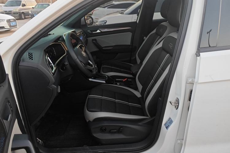 Used Volkswagen T-ROC 2025 300TSI DSG Two-Wheel Drive Chen Guang Edition Left Front Seat