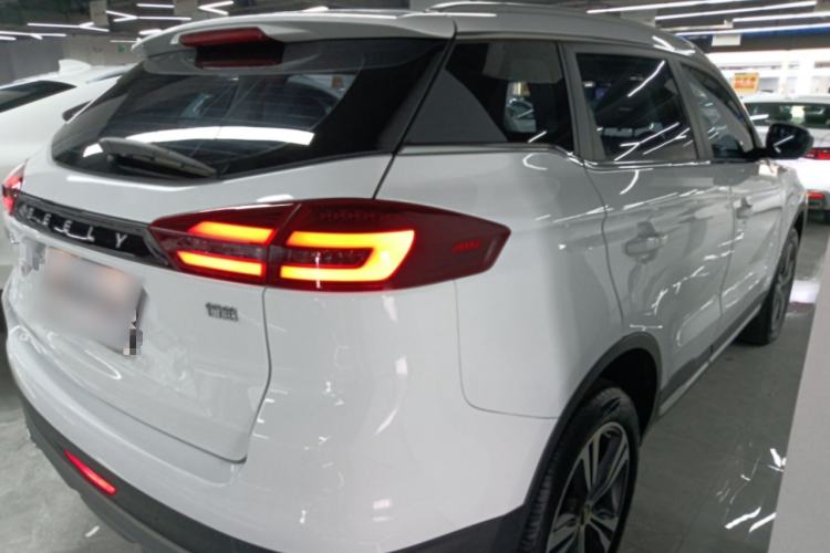 Used Geely Auto Emgrand X7 Sport 2022 1.8TD DCT Zhiya Trim Rear Right 45 Deg