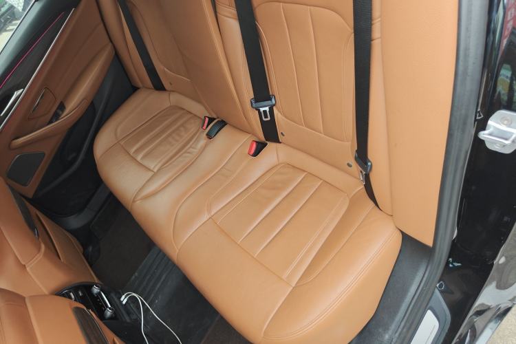 Used BMW 5 Series 2020 530Li Luxury Edition Premium Package Left Rear Seat