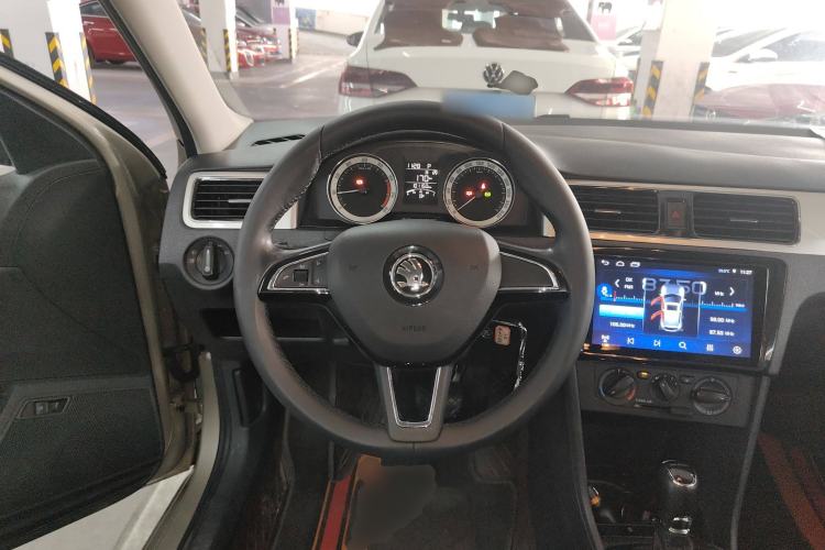 Used Skoda Rapid 2019 1.5L Automatic Comfort Edition China VI Standard