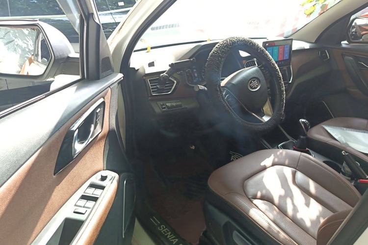 Used FAW Senya R7 2016 1.6L Manual Smart Version