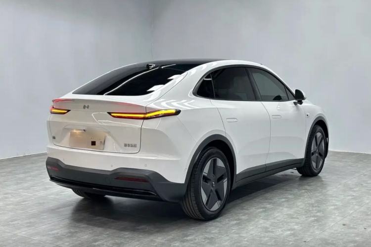 Used ONVO L60 2024 60 kWh Rear-Drive Version Rear Right 45 Deg