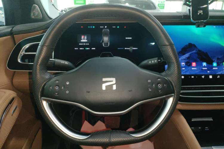 Used Rising R7 2022 Long-Range Advanced Edition