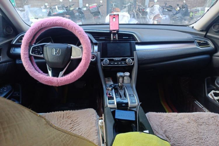 Used Honda Civic 2016 220TURBO CVT Luxury Edition