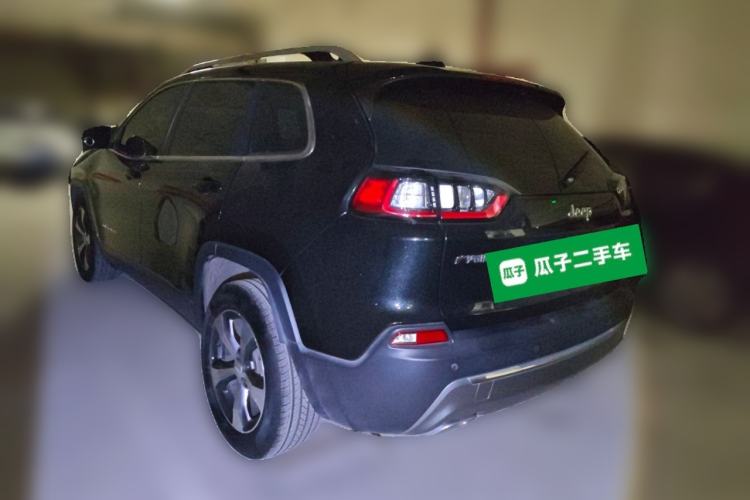 Used Jeep Cherokee 2020 2.0T Two-Wheel Drive Leading Edition