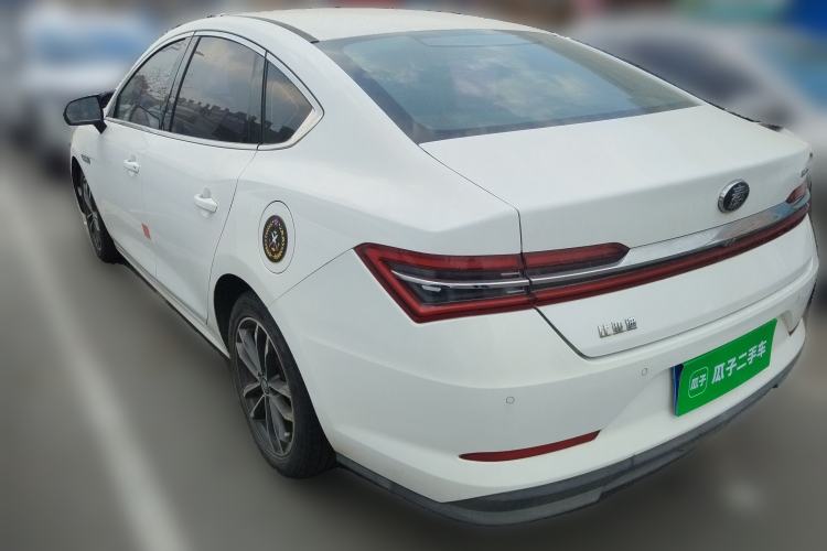 Used BYD Qin Pro 2019 Super Edition 1.5TI Automatic Smart Connect Enjoyment Model China VI Standard
