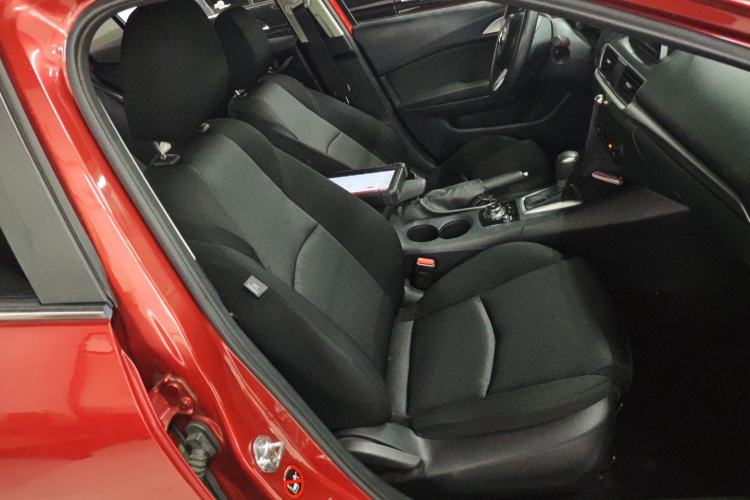 Used Mazda 3 Axela 2017 Hatchback 1.5L Automatic Comfort Model Emission Standard China V