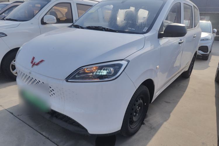 Used Wuling Hongguang New Energy 2025 Extended-Range Hybrid 50 km Standard Version