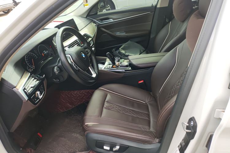 Used BMW 5 Series 2019 Facelifted 530Li Luxury Edition Premium Package Left Front Seat