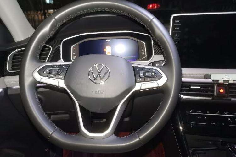 Used Volkswagen Tayron 2023 280TSI Two-Wheel-Drive Luxury Plus Advanced Version
