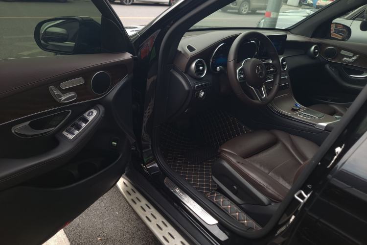 Used Mercedes-Benz GLC 2020 Facelift GLC 260 L 4MATIC Luxury Edition