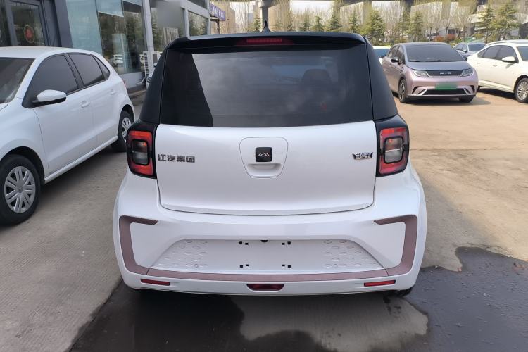 Used JAC Yiwei E10X 2024 Charming Edition 301km Lite
