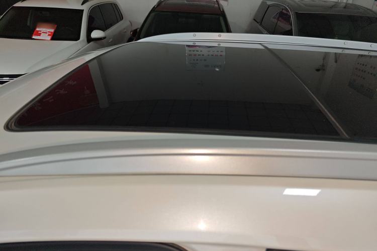 Used Cadillac XT5 2018 28E Four-Wheel Drive Tech Version