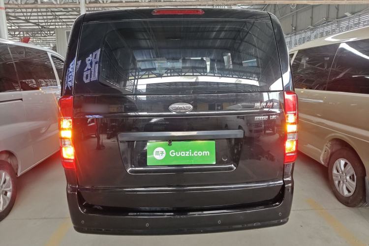 Used JAC Refine M3 2025 PLUS 1.8L Manual Classic Edition 7 Seats