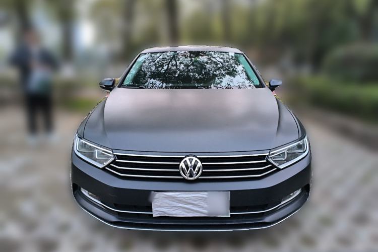 Used Volkswagen Magotan 2018 330TSI DSG Advanced Model Front