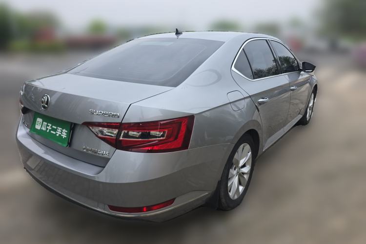 Used Skoda Superb 2018 TSI280 DSG Comfort Edition China V Standard Rear Right 45 Deg
