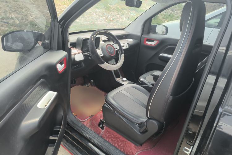 Used Wuling Hongguang MINIEV 2022 GAMEBOY 300km Enthusiast Model with Lithium Iron Phosphate Driver Seat