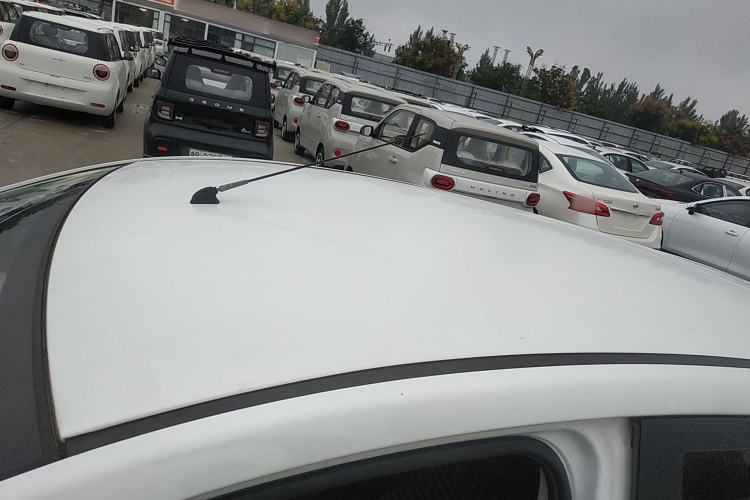 Used Changan Benni 2015 1.4L IMT Luxury Version China IV Standard