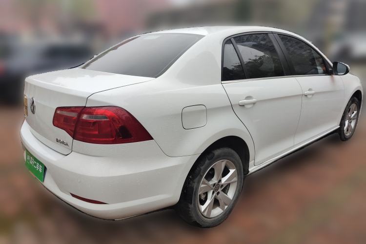 Used Volkswagen Bora 2014 1.6L Automatic Comfort Model Rear Right 45 Deg