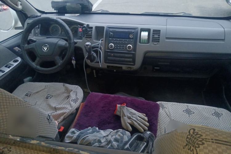 Used Foton Scenic G9 2017 2.4L Gasoline Commercial Version Long Wheelbase 6-Seater 4G69