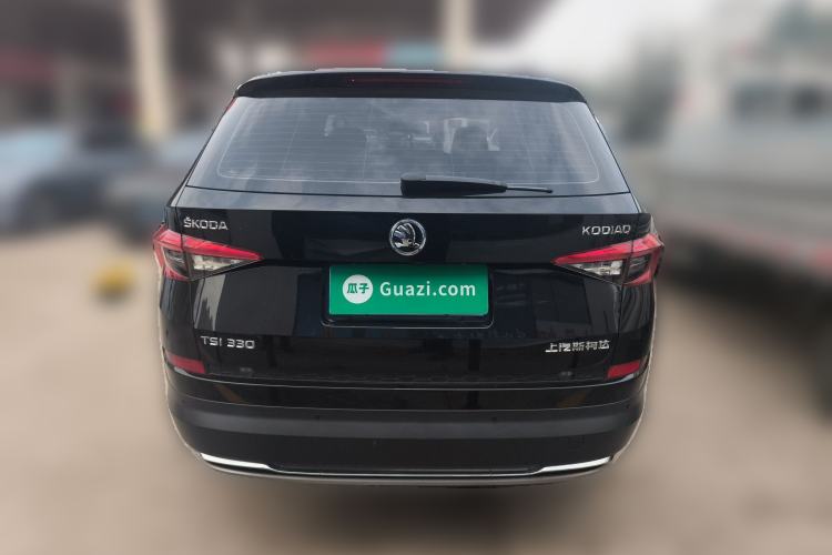 Used Skoda Kodiaq 2018 Facelifted TSI330 5-Seater Two-Wheel-Drive Luxury Enjoyment Edition