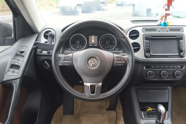 Used Volkswagen Tiguan L 2013 1.8 TSI Automatic All-Wheel Drive Luxury Model