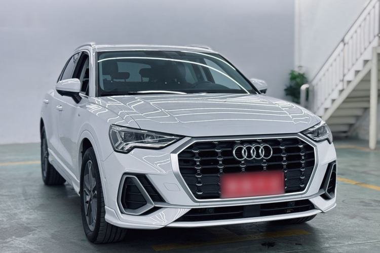 Used Audi Q3 2022 40 TFSI Fashion Dynamic Model