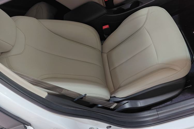 Used Buick GT 2021 Exemplar 1.5L Automatic Elite Version Right Front Seat