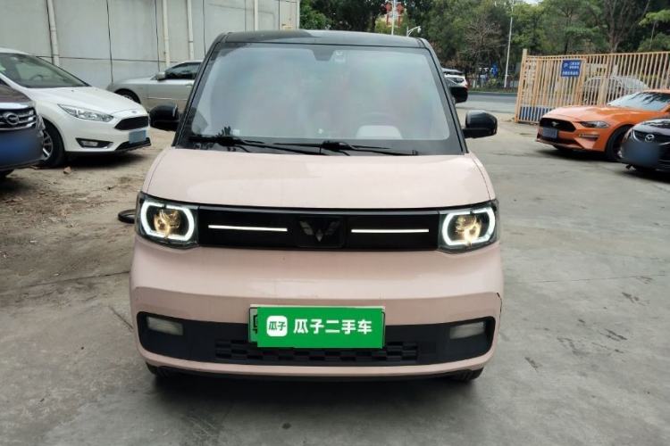Used Wuling Hongguang MINIEV 2022 Macaron Premium Model – Lithium Ternary Battery
