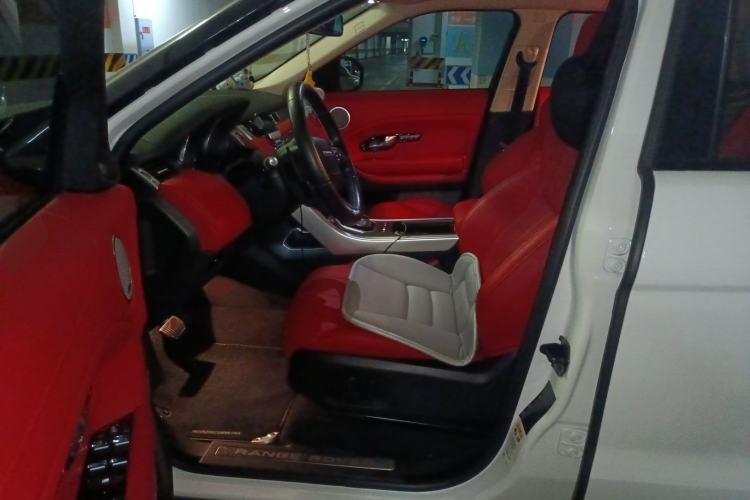 Used Land Rover Range Evoque 2016 2.0T SE PLUS Smart Enjoyment Edition Left Front Seat