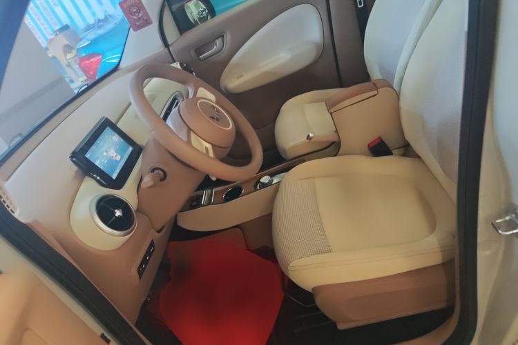 Used Wuling Hongguang MINIEV 2025 Four-Door Version Advanced Edition Left Front Seat