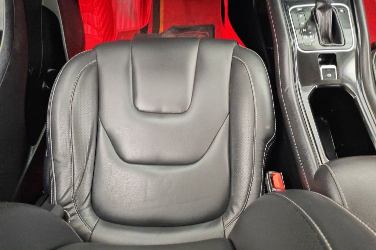 Used Dongfeng Fengon 580 2017 Revised Version 1.5T CVT Luxury Edition
