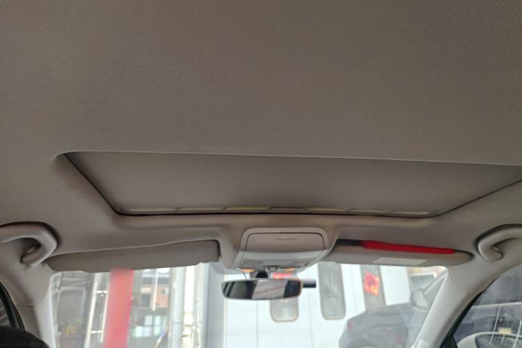 Used Volkswagen Sagitar 2016 230TSI 25th Anniversary Edition Headliner