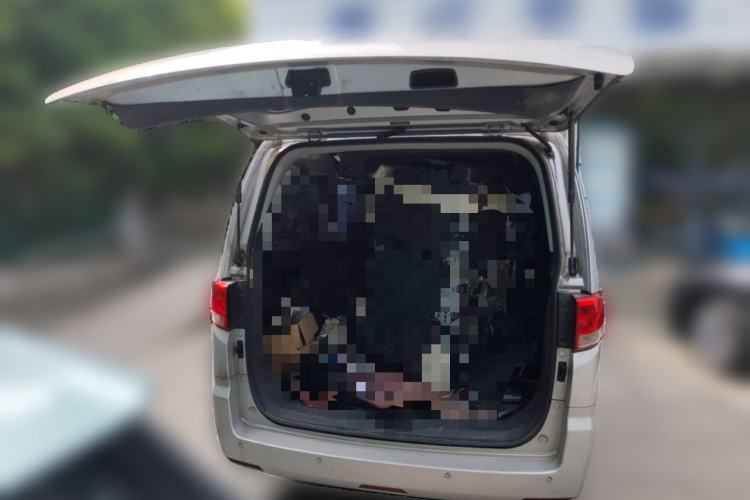 Used JAC Refine M4 2016 2.0L Manual Luxury Version Trunk