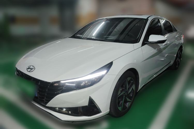 Used Hyundai Elantra 2022 1.5L CVT LUX Prestige Edition