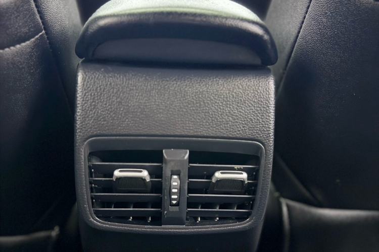 Used Toyota Levin 2021 185T CVT Luxury Edition
