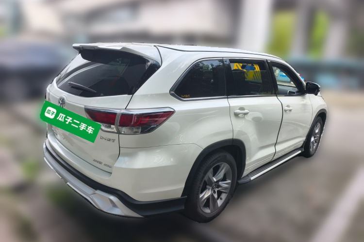 Used Toyota Highlander 2017 2.0T Four-Wheel Drive Luxury Edition 7 Seats