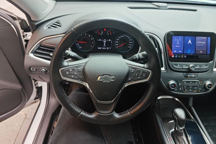 Used Chevrolet Malibu XL 2021 Redline 550T Automatic Sharp Edition Steering Wheel