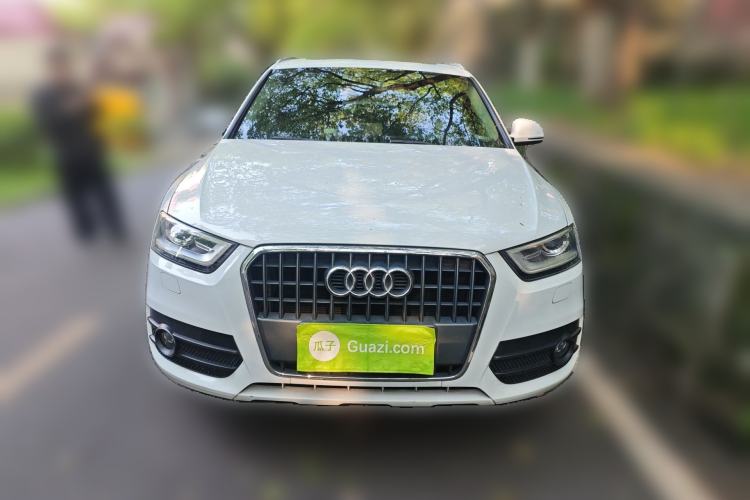 Used Audi Q3 2015 30 TFSI Comfort Model Front