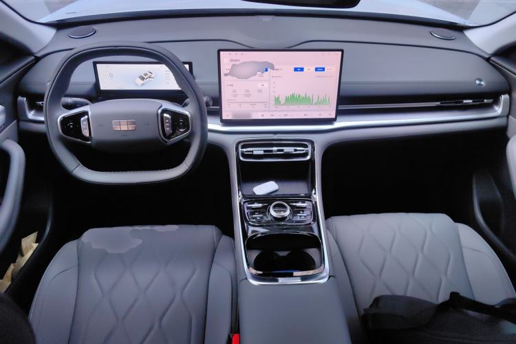 Used Geely Galaxy A7 2025 Model EM-i 70km Luxury Edition
