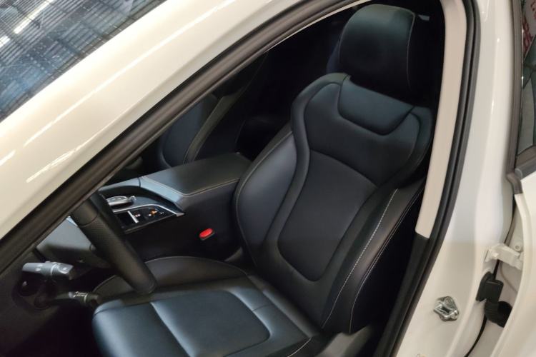 Used Bestune B70 2023 Third Generation 1.5T Automatic Enjoyment Version
