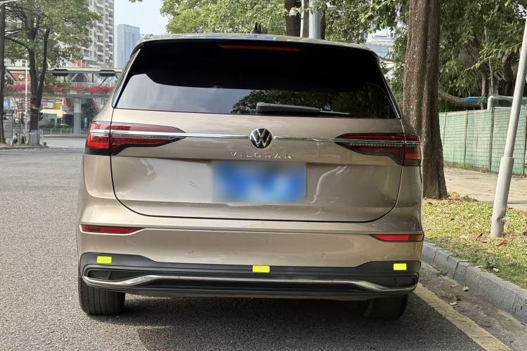 Used Volkswagen Viloran 2020 330TSI Luxury Edition Exterior 2