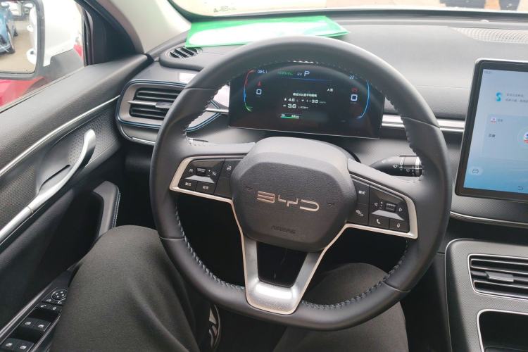 Used BYD Destroyer 05 2024 HONOR Edition DM-i 55KM Luxury Model Steering Wheel