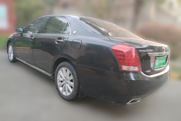 Used Toyota Crown 2010 2.5L Royal Leather Sunroof Navigation Edition

