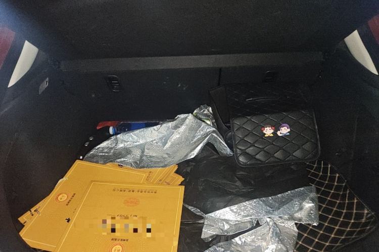 Used Mazda 3 Axela 2017 Hatchback 1.5L Automatic Luxury Model Emission Standard China V Trunk