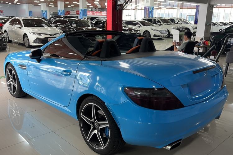 Used Mercedes-Benz SLK-Class 2011 SLK 200 Fashion Model
