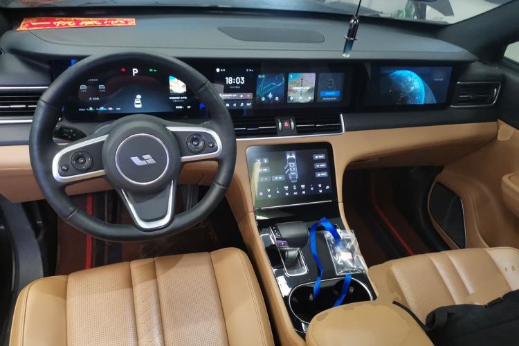 Used Li Auto ONE 2020 Extended-Range 6-Seater Version Center Console